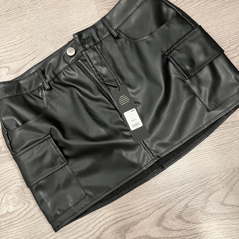 Fashion Nova Black Mini Skirt